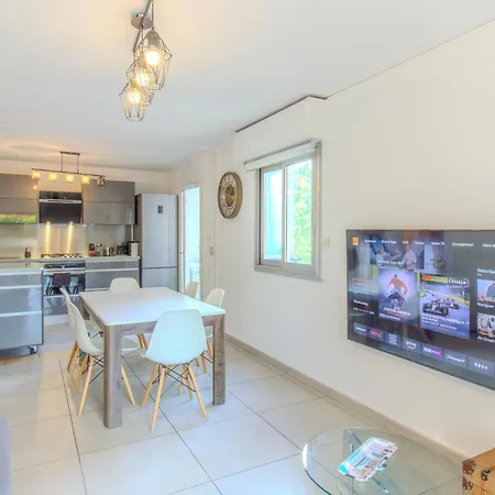 شقة Delmas 3 3 Spacieux Avec Grande Terrasse أنتيب